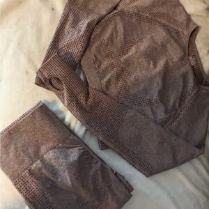 Seamless grey/purple Activewear Set top and leggings